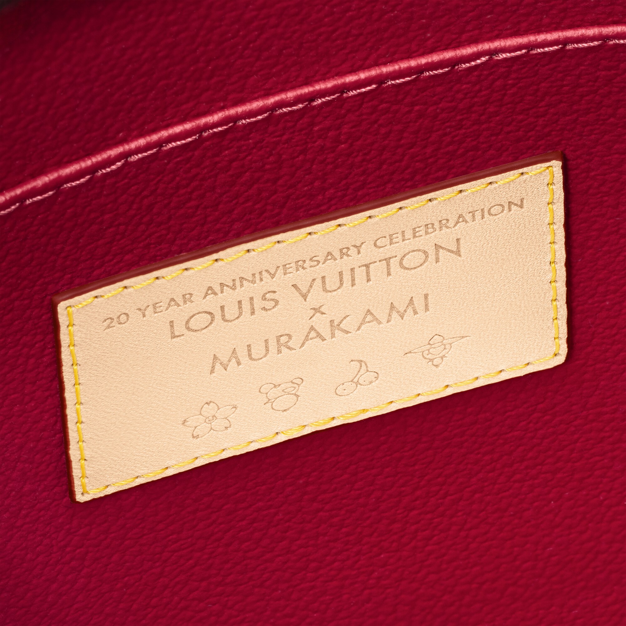 LV x TM Nécessaire Outros Canvas Monogram - Viagem | LOUIS VUITTON ®